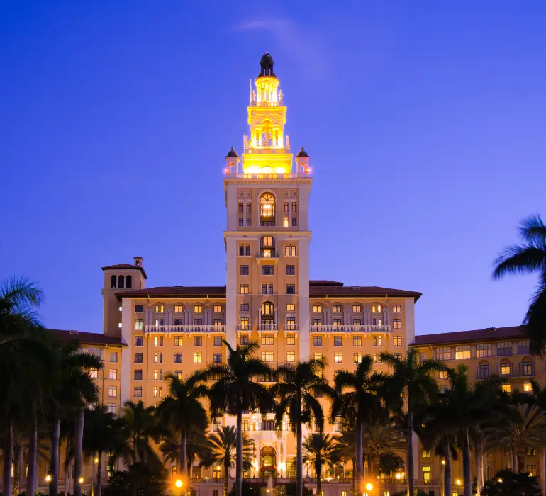 Coral Gables Real Estate, Florida, Modern mansion in Coral Gables, Shopping district in Coral Gables, Waterfront property in Coral Gables, Tree-lined streets in Coral Gables